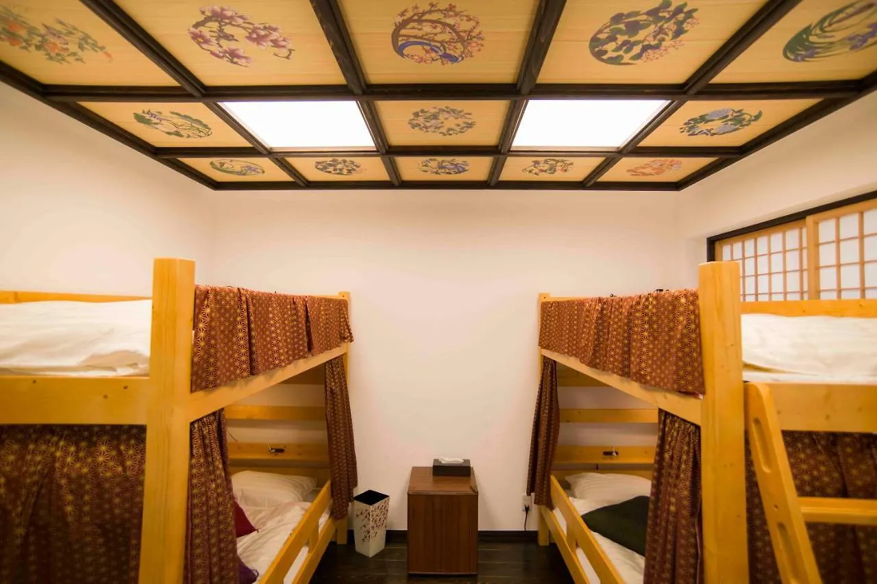 Shinjuku Miyabi Residence Tokio 2*,